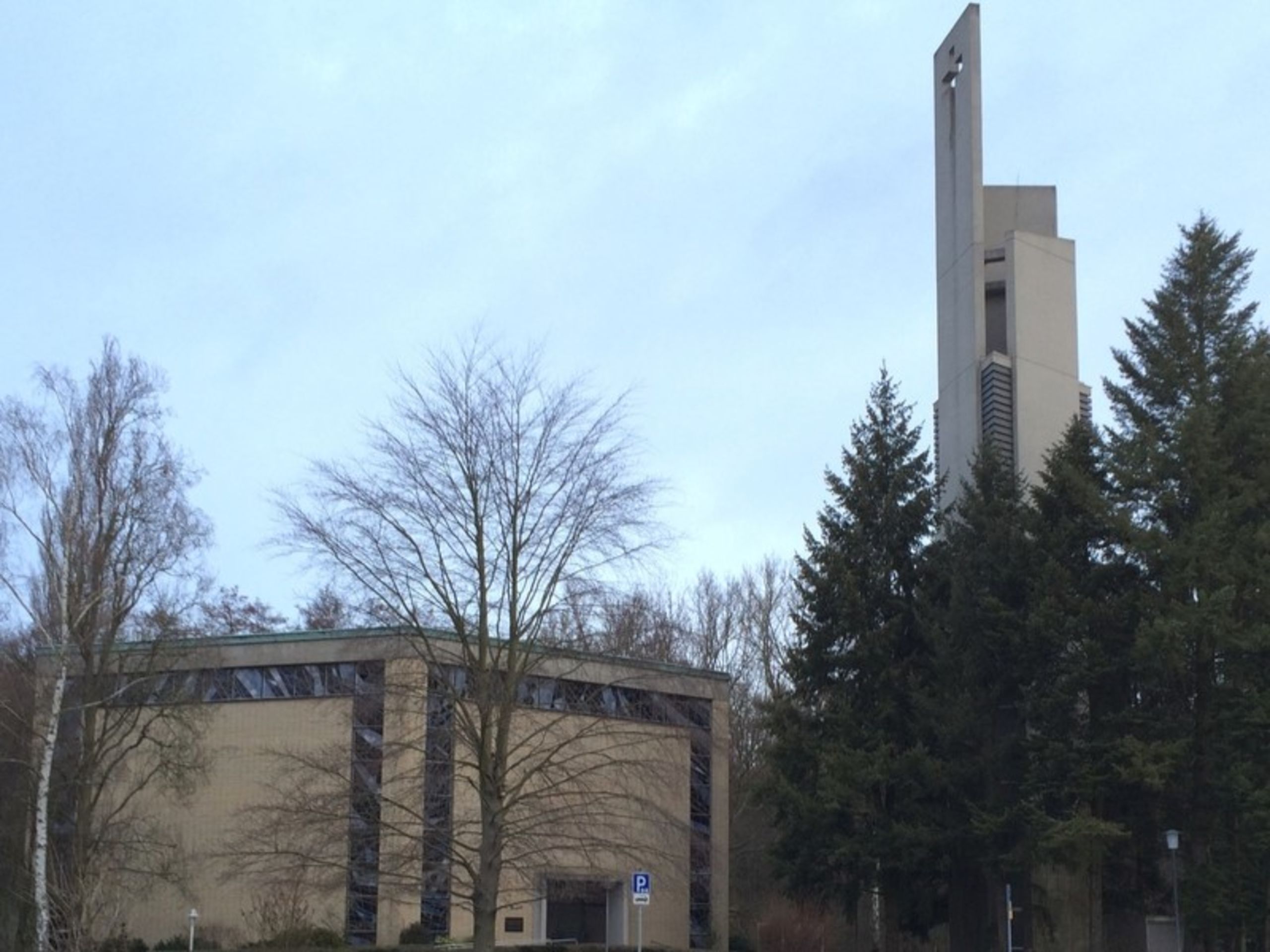 Kirche Allerheiligen, Maintal-Dörnigheim